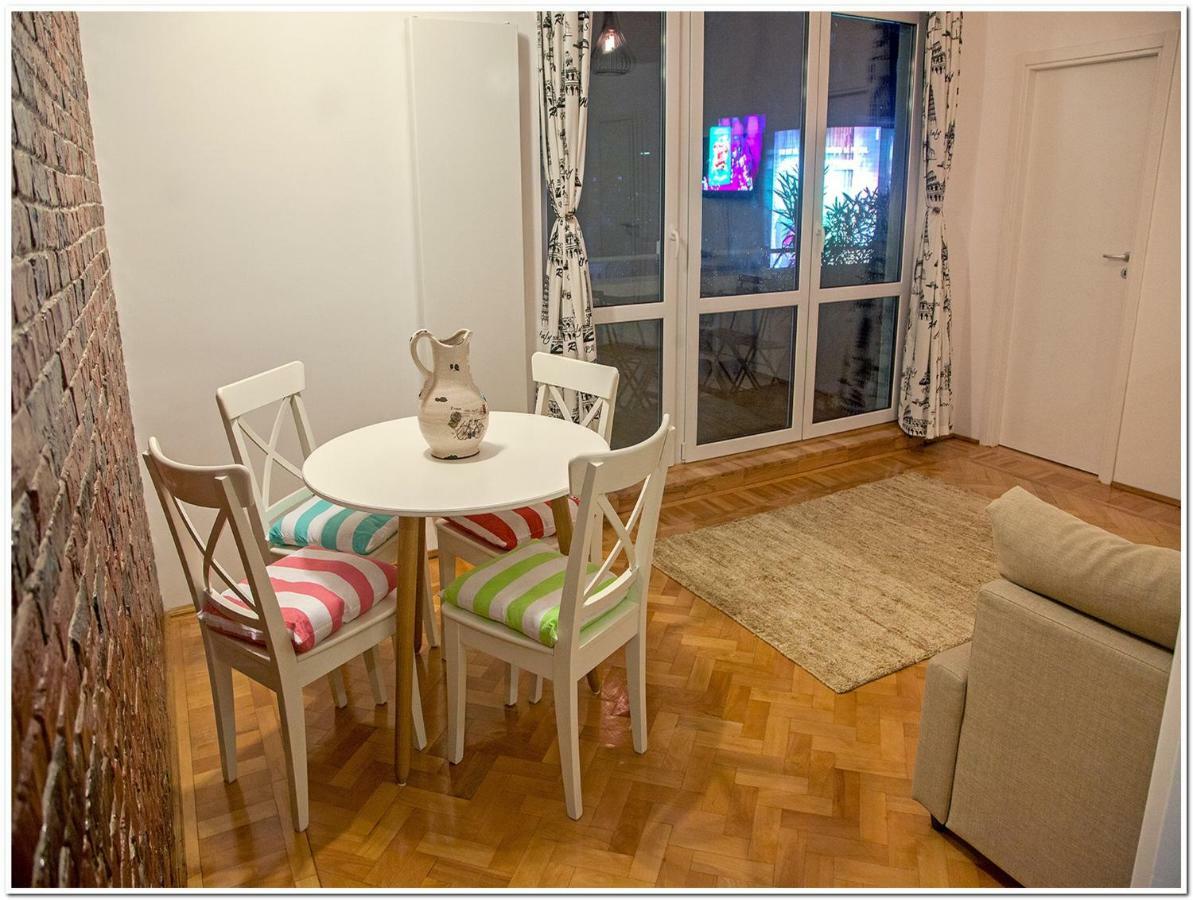 בוקרשט Skyview Old Town Apartment מראה חיצוני תמונה